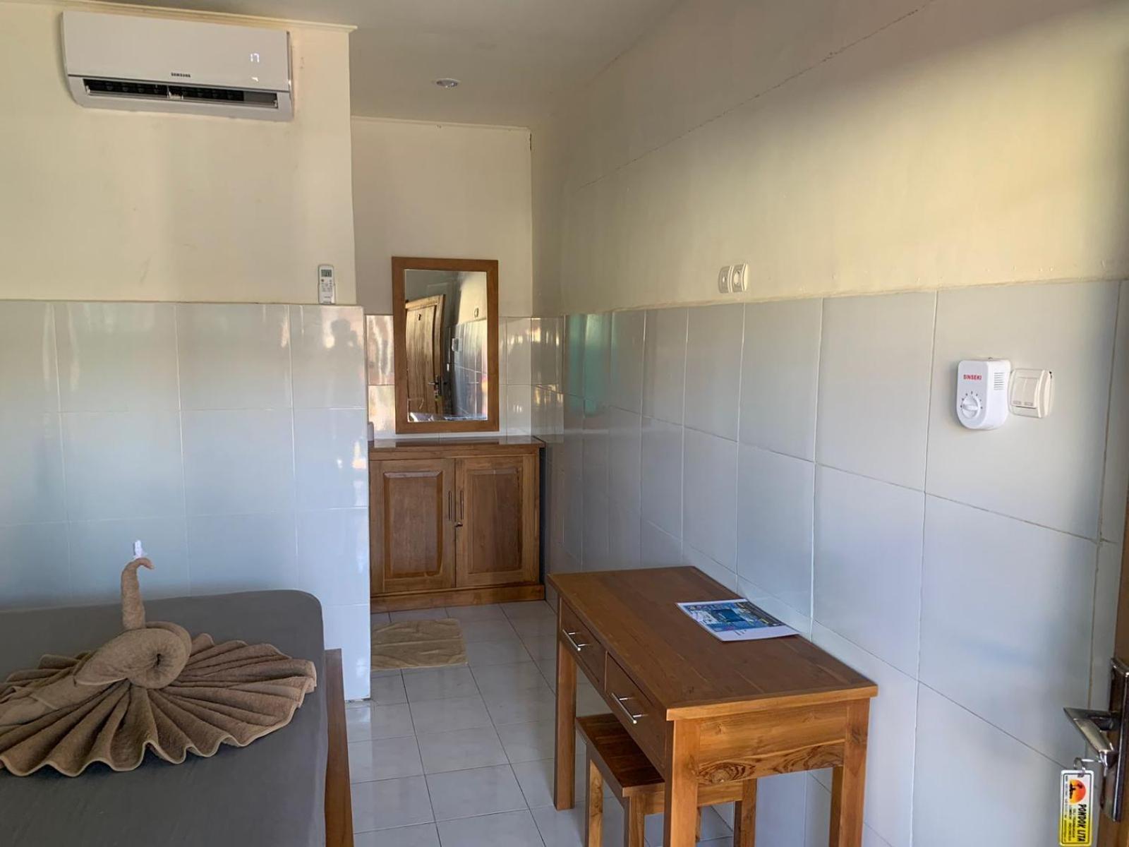 Lita Homestay Gili Trawangan Exterior photo