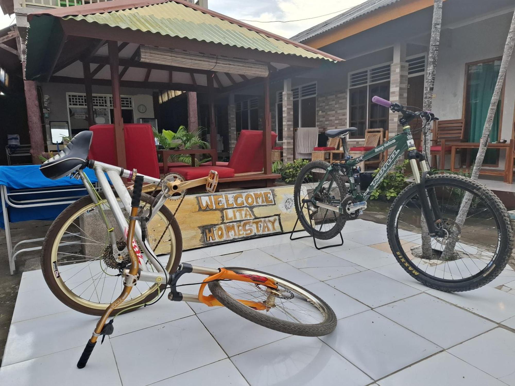 Lita Homestay Gili Trawangan Exterior photo